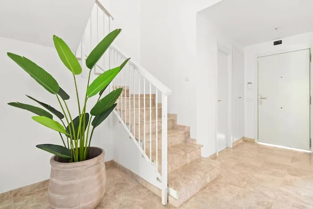 Fantastic 3 Bedroom Townhouse Los Naranjos Rdr424 Marbella