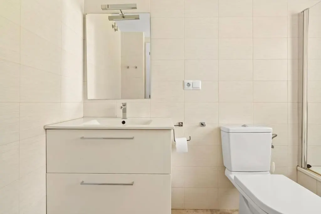 Fantastic 3 Bedroom Townhouse Los Naranjos Rdr424 Марбелья
